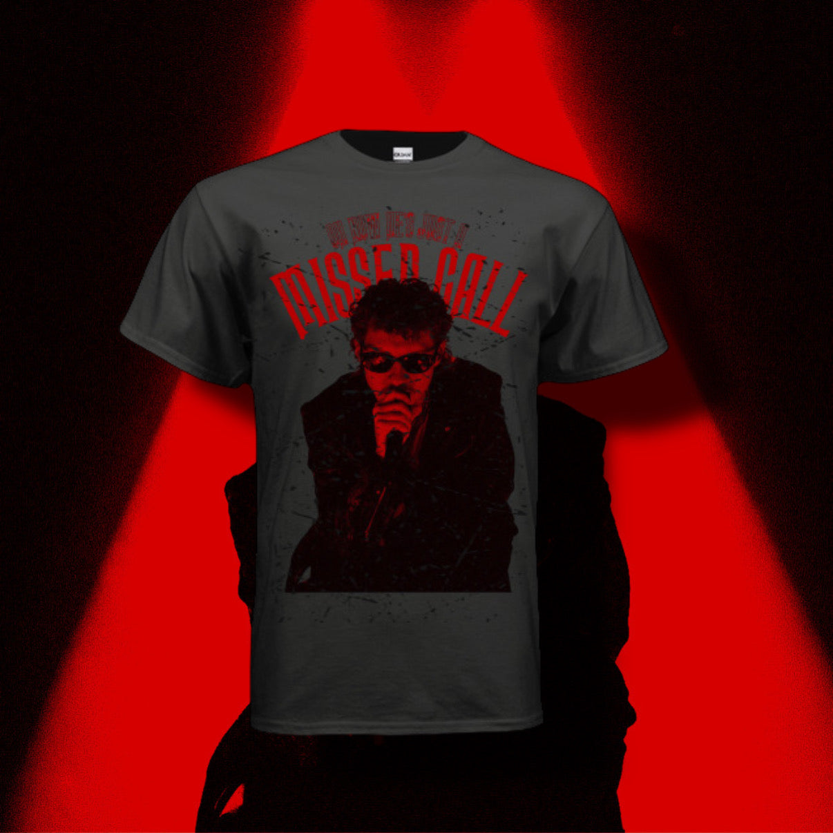 ‘MISSED CALL’ CONCURT DISTRESSED RED GRAPHIC T-SHIRT